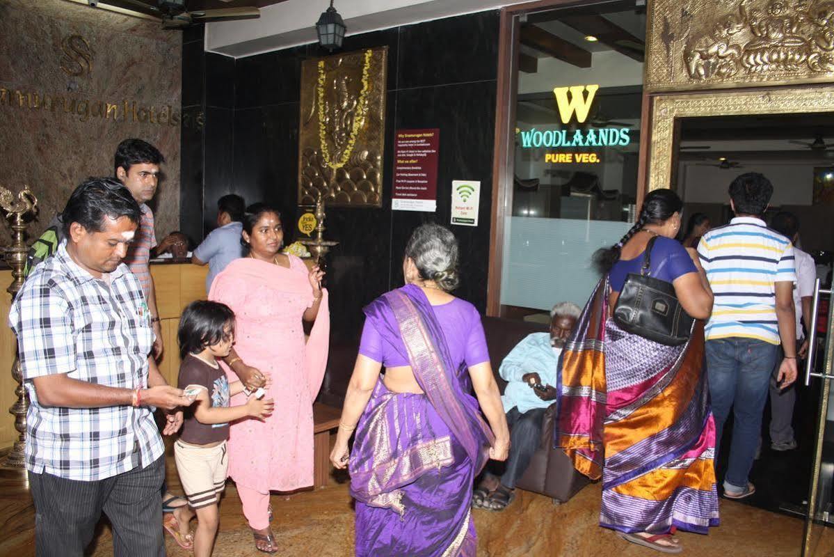 Sivamurugan Hotel Kumbakonam Exterior photo
